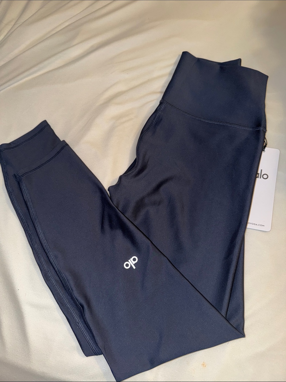 NWT Alo 7/8 High-Waist Airlift Leggings in Navy size Large